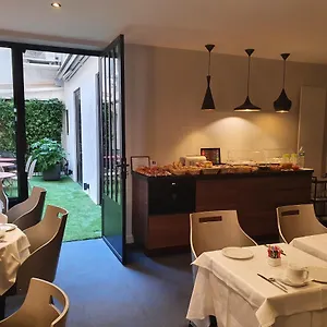 Hotel Harvey, Parigi