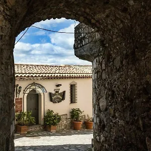 Borgo Medievale Affittacamere Castelmola