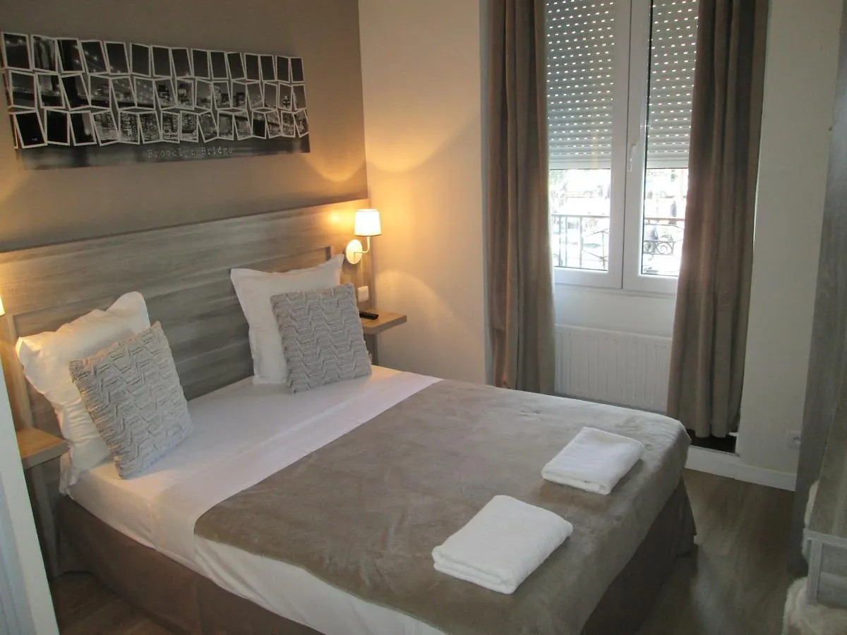 Hotel Menil Bon Temps Paris Frankreich