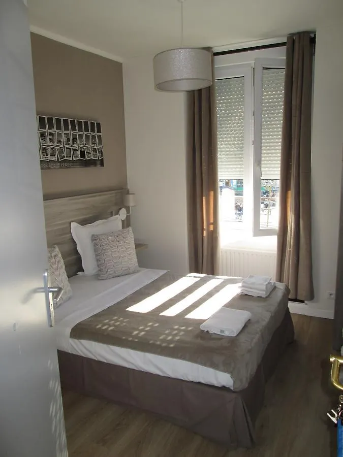 Hotel Menil Bon Temps Paris Frankreich