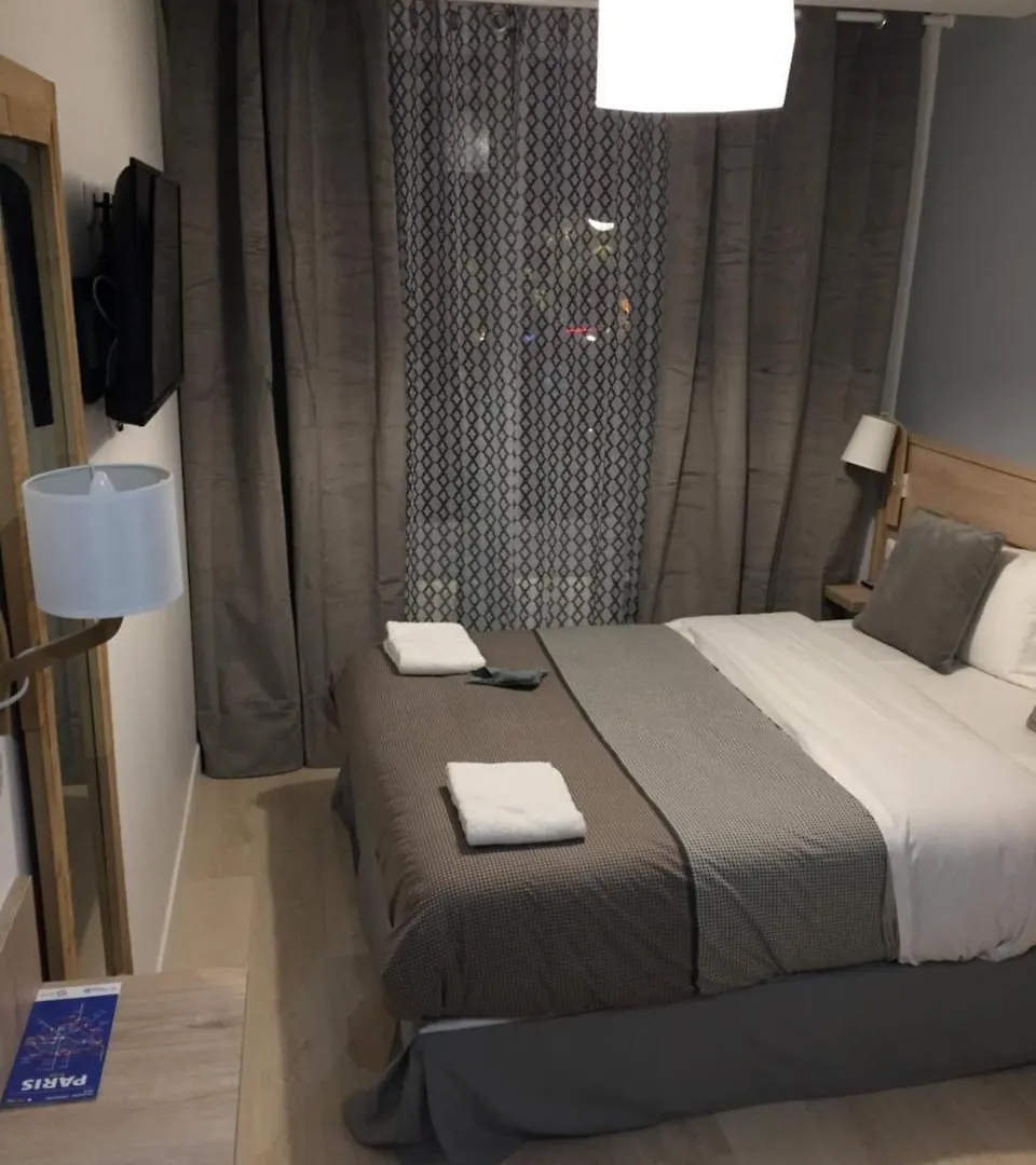 Hotel Menil Bon Temps Paris