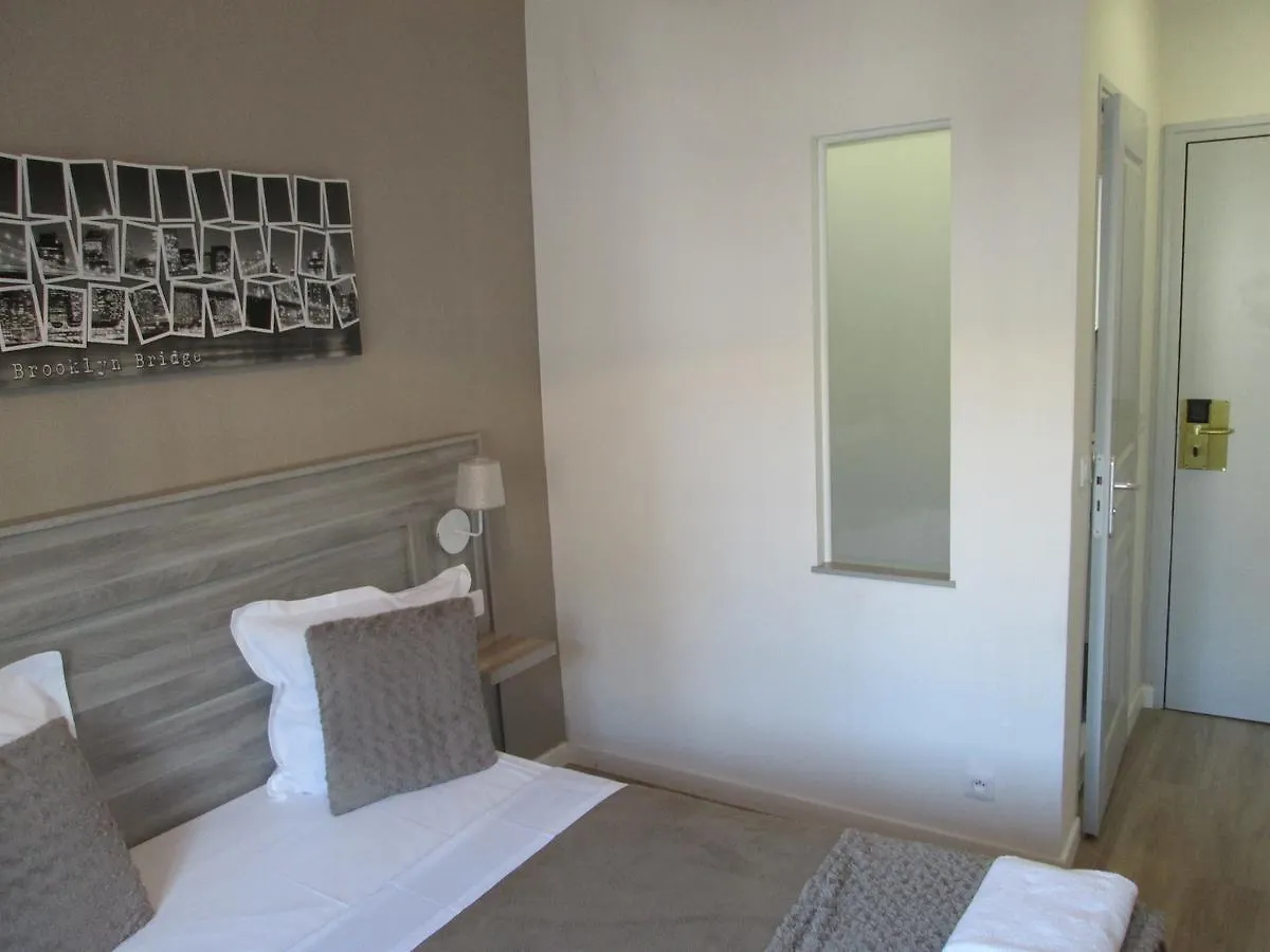 Ménil Bon Temps Hotel Párizs